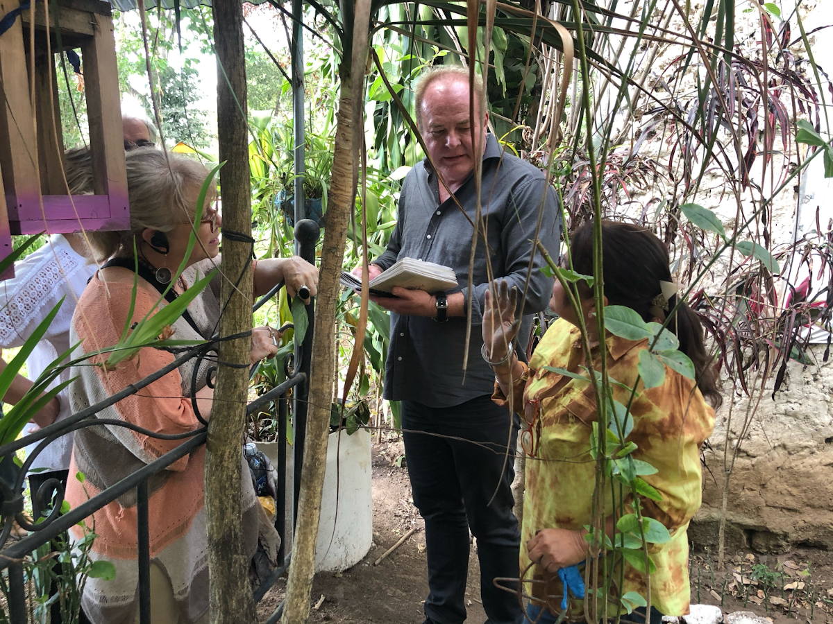 CEO Bret Schnitker and chief strategy officer (CSO) Emily Lane joined a delegation of textile and apparel experts invited to El Salvador to advise Salvadoran counterparts on marketing strategies, developing business opportunities, supply chain efficiencies and sourcing in the CAFTA region.